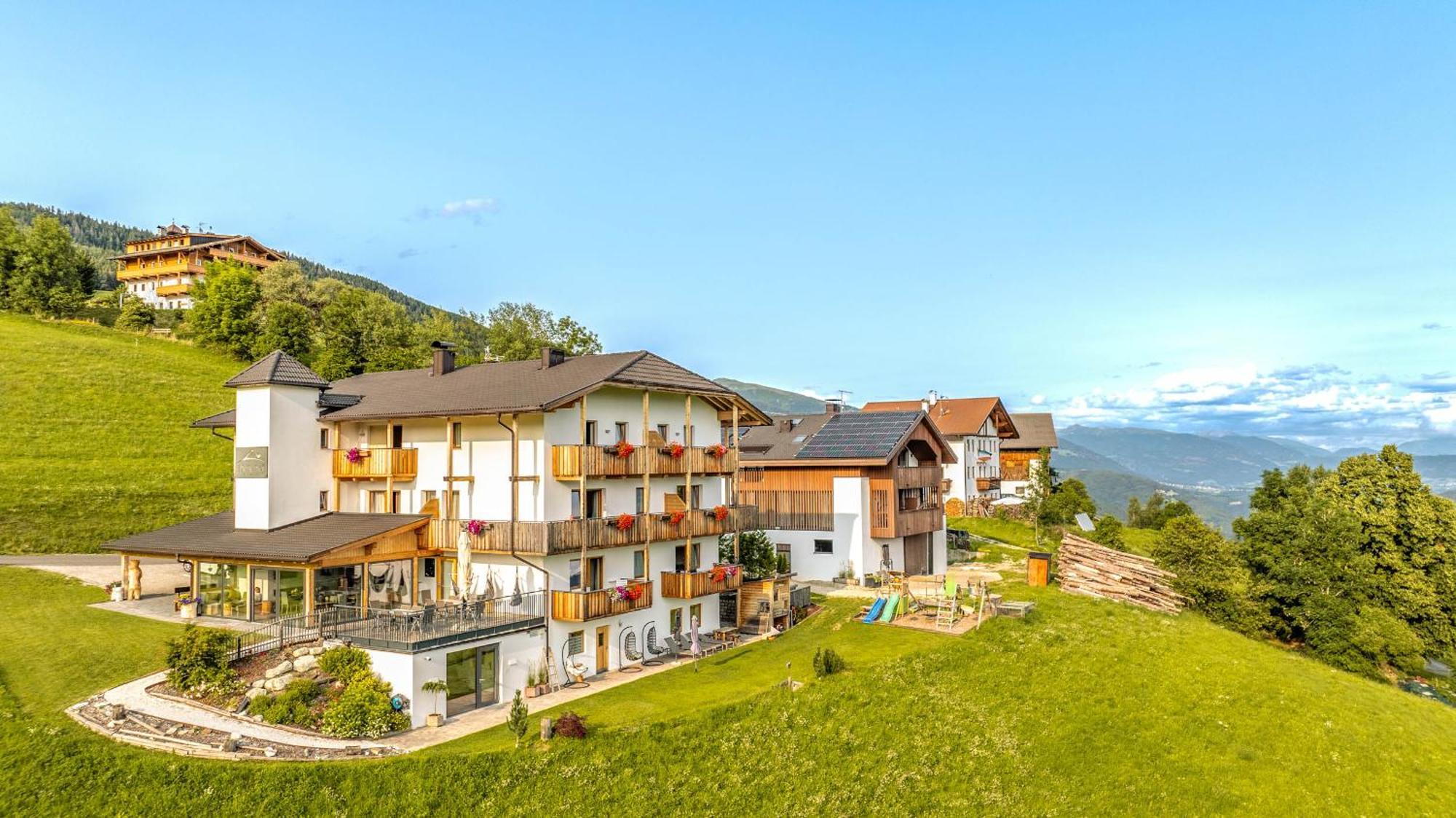 Hotel Pfeiferhof Maranza Exterior photo